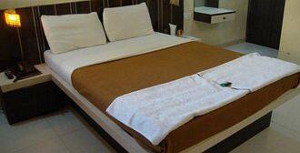 Hotel Nilayam, Shrirampur 5